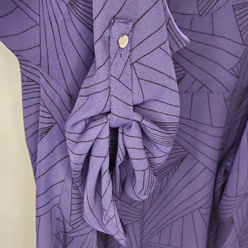 Apt. 9 - Purple, V Neckline, Geometric Pattern, Cuffed Sleeve Blouse - Picture 4 of 5